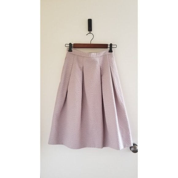 H&M Textured Pleated Lilac Midi Skirt - Picture 1 of 3